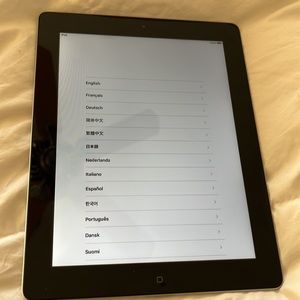 Preowned iPad generation 2 WITHOUT power cord Wi-Fi only